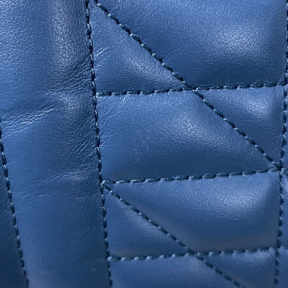 Gucci GG Marmont Chain Shoulder Bag Quilted Leather Blue - Picture 4 of 7
